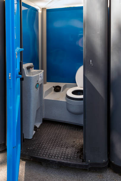 Portable Toilet Options We Offer in Loganville, GA